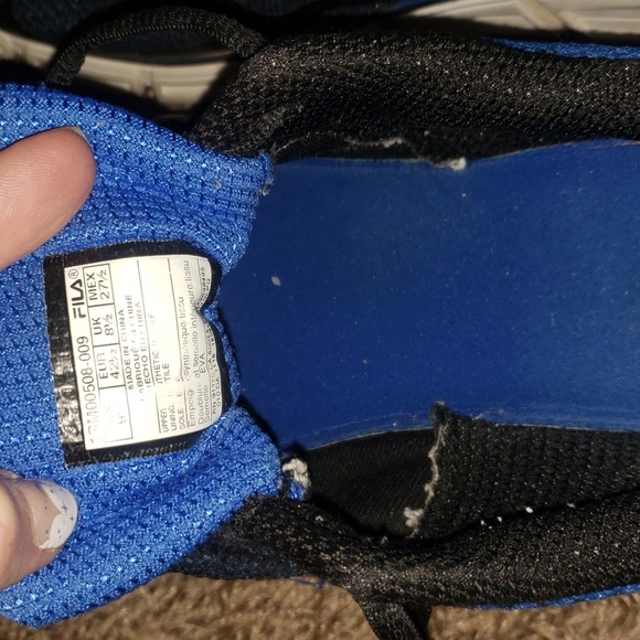 Mens 9.5 blue & black Fila running shoes - Picture 7 of 9